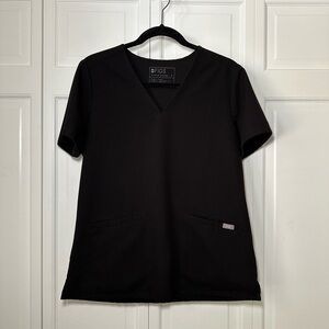 FIGS Women’s Black Casma Scrub Top